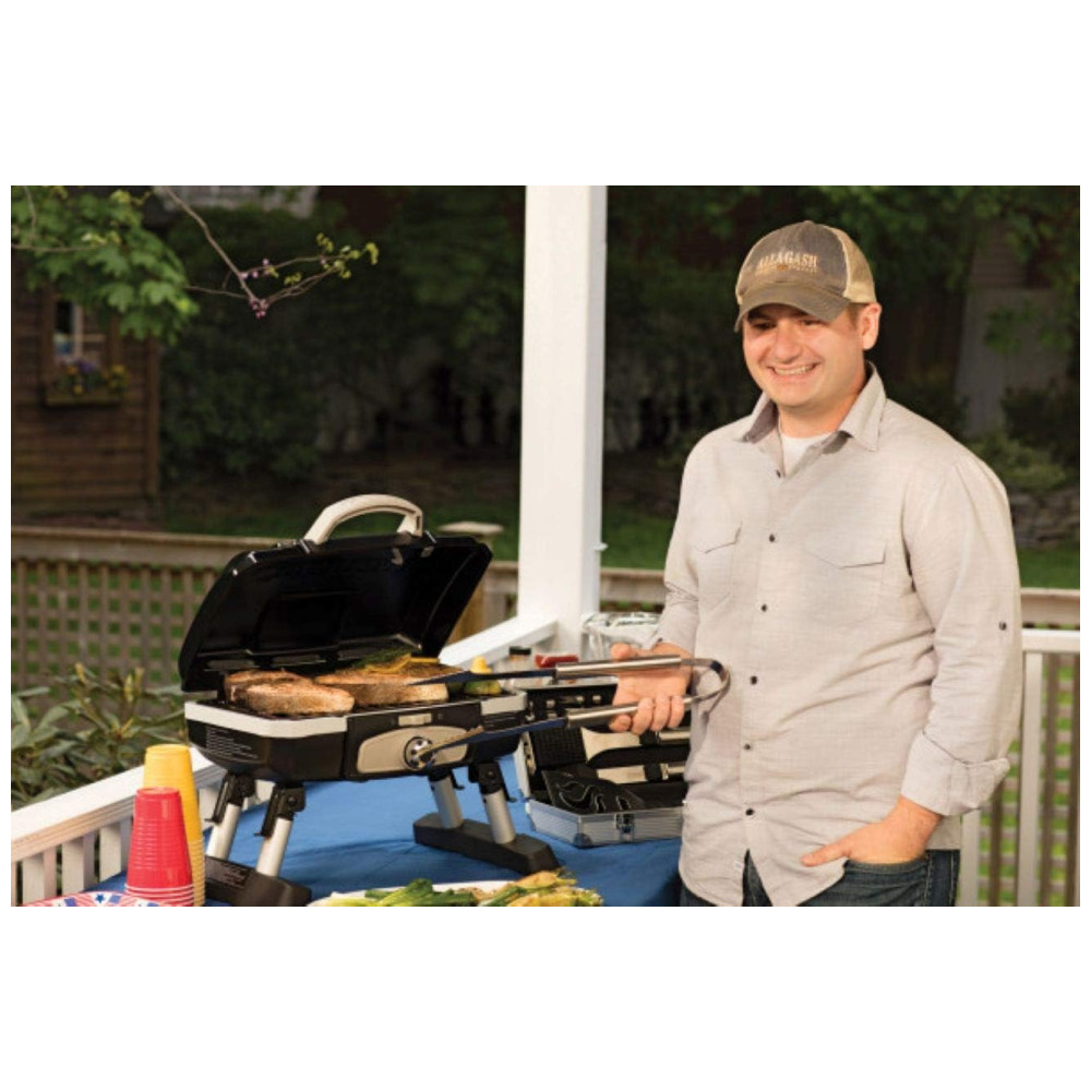 ECTQ4S6GCKJ00B_3 jpg - Grill, Churrasqueira Petit Gourmet Portátil, Gás, CUISINART CGG 180TB, Preto