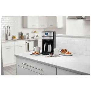 ECTQ6PJFPCD80B_6-1 jpg - Cafeteira Automática até 10 Xícaras com Jarra de Vidro, Cuisinart DGB 450, 110V, Cinza