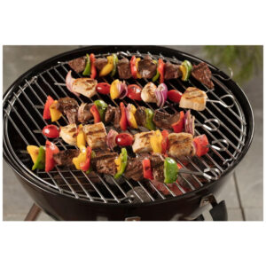 ECTQCFKIR6N10B_3 jpg - Kit Churrasco na Grelha 18 Peças de Aço Inoxidável com Estojo de zenamento, CUISINART CGS W18, Marrom