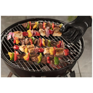 ECTQCFKIR6N10B_4 jpg - Kit Churrasco na Grelha 18 Peças de Aço Inoxidável com Estojo de zenamento, CUISINART CGS W18, Marrom