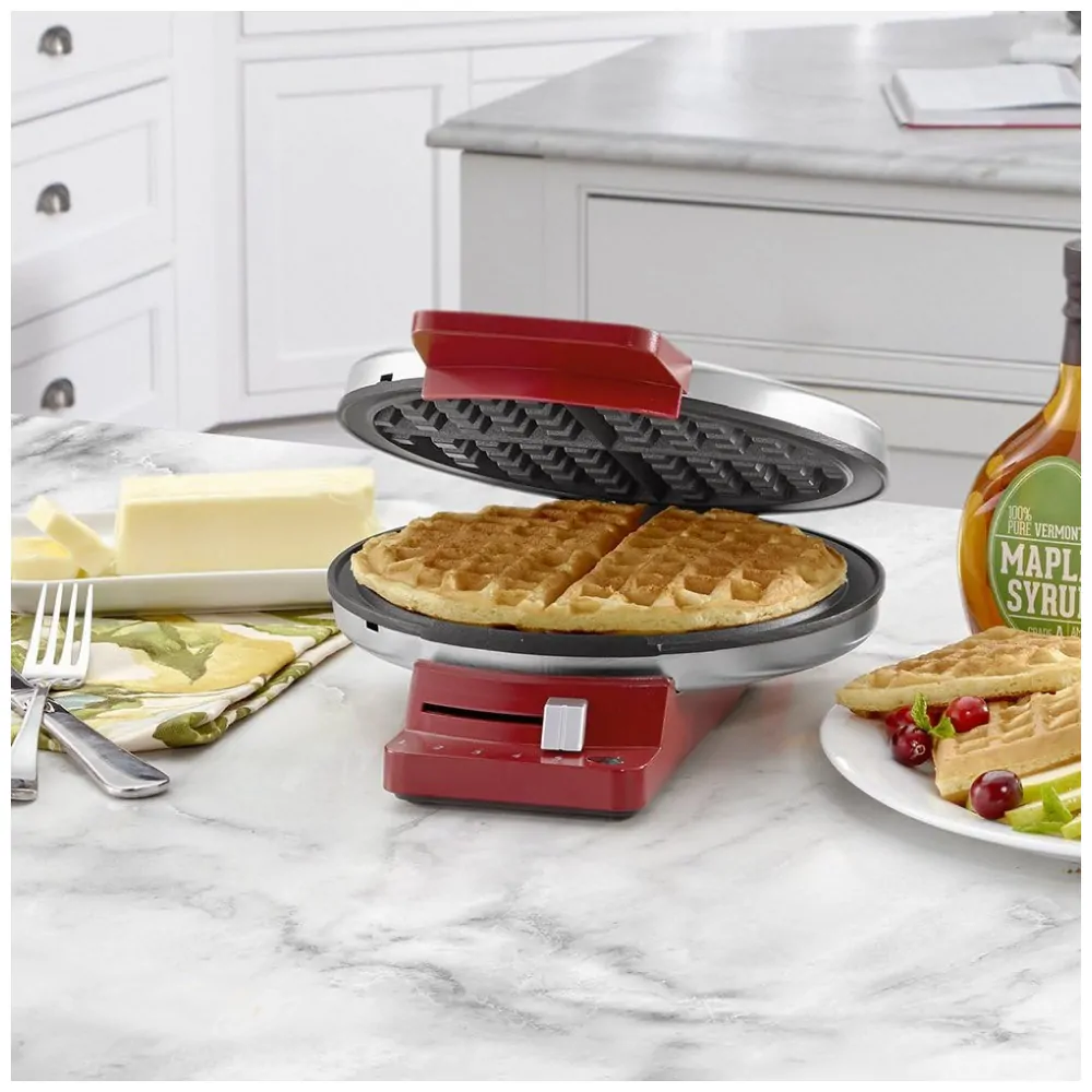ECTQEMR04B610B_1-3 jpg - Máquina de Waffle Antiaderente 2 Fatias com Controle de Temperatura, 110v, CUISINART WMR CAR, Vermelho