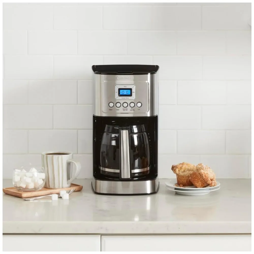 Cafeteira Elétrica Programável Capacidade 14 Xícaras Filtro Reutilizável Alça de Aço Inoxidável Cor, CUISINART DCC 3200, Prateado