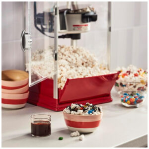 ECTQVNGNH87C0B_2 jpg - Máquina de Pipoca Cuisinart Estilo Teatro com Capacidade de 4 Litros, Sem Tempo de Aquecimento. Fácil de Servir e Limpar, com Colher de Pipoca.